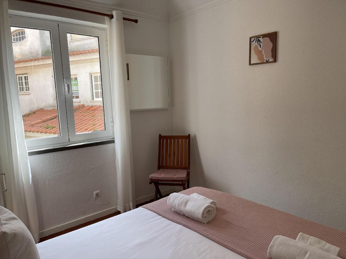 Ribeira Beach Apartment In Cascais Esterno foto